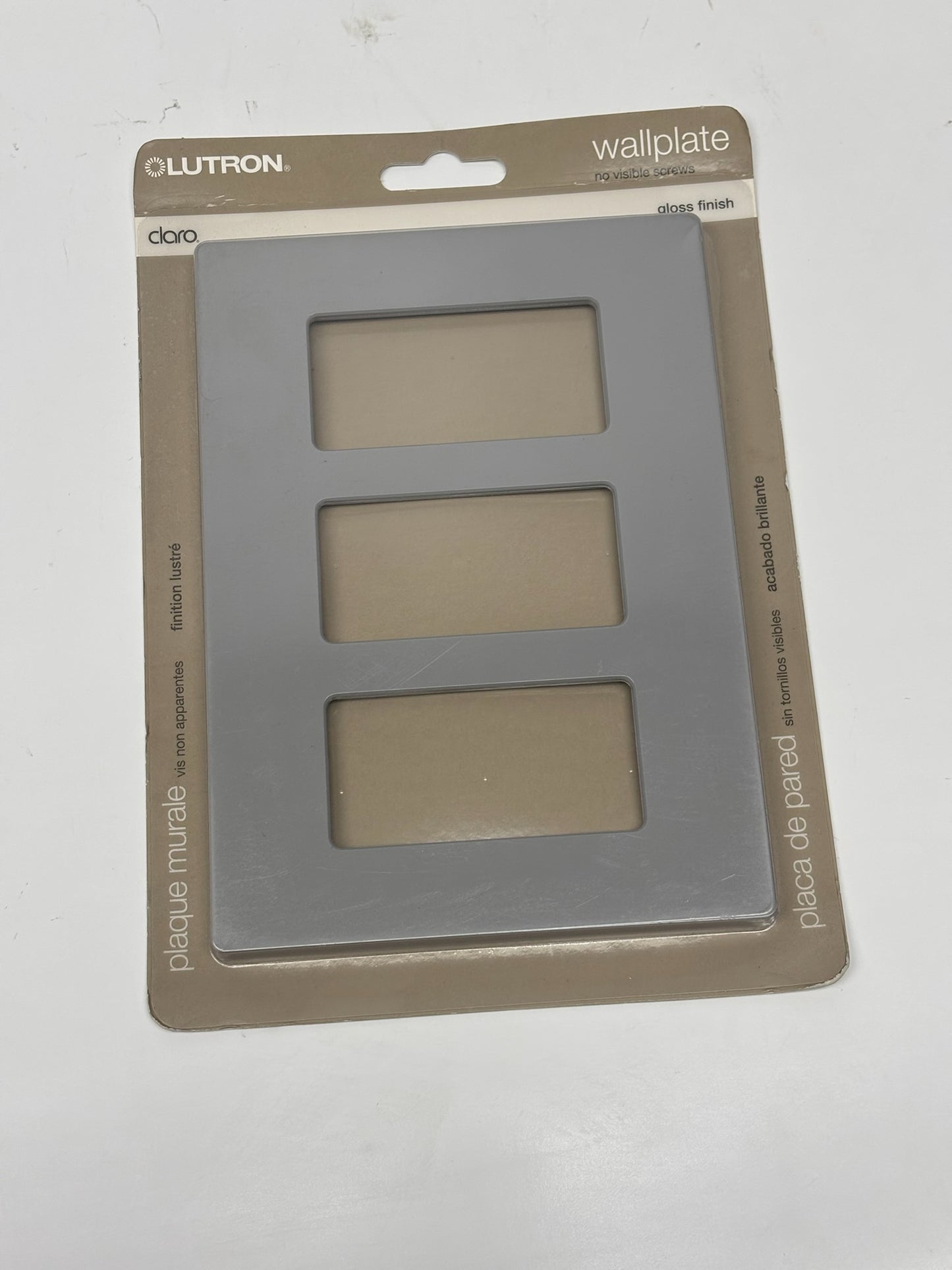 Lutron Claro CW‑3‑GR Wallplate – Gray 3-Gang Screwless Designer Plate, 7 Pack