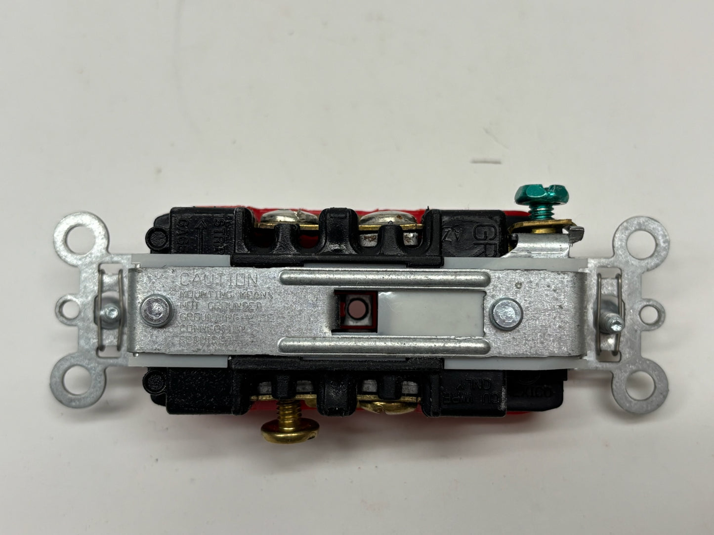 Legrand Radiant 8300-HRED Duplex Receptacle Hospital Grade Back/Side Wire-10 Pck