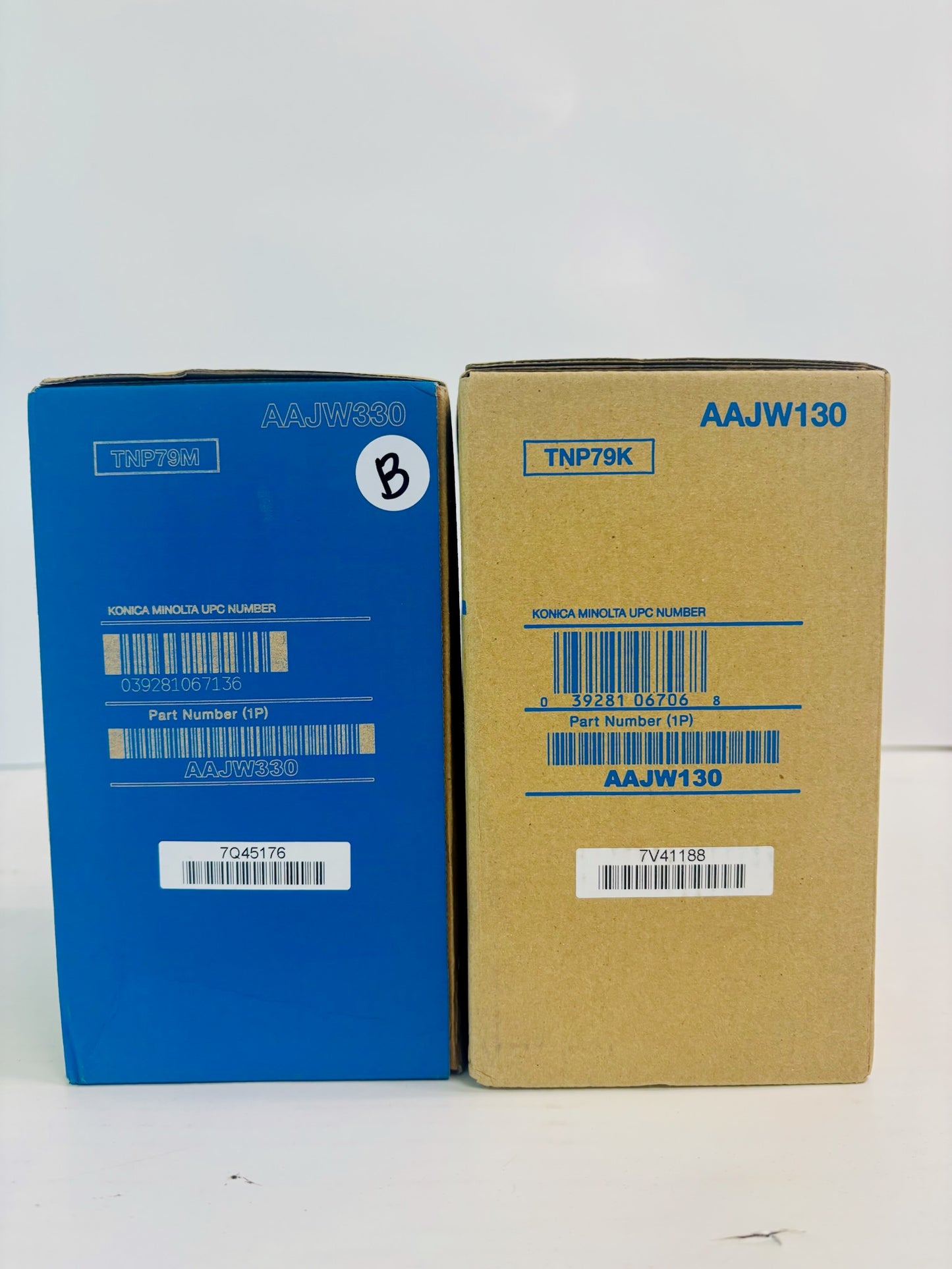 2 Genuine Konica Minolta BH C3350,C3351 Magenta & Black Toner TNP79MK