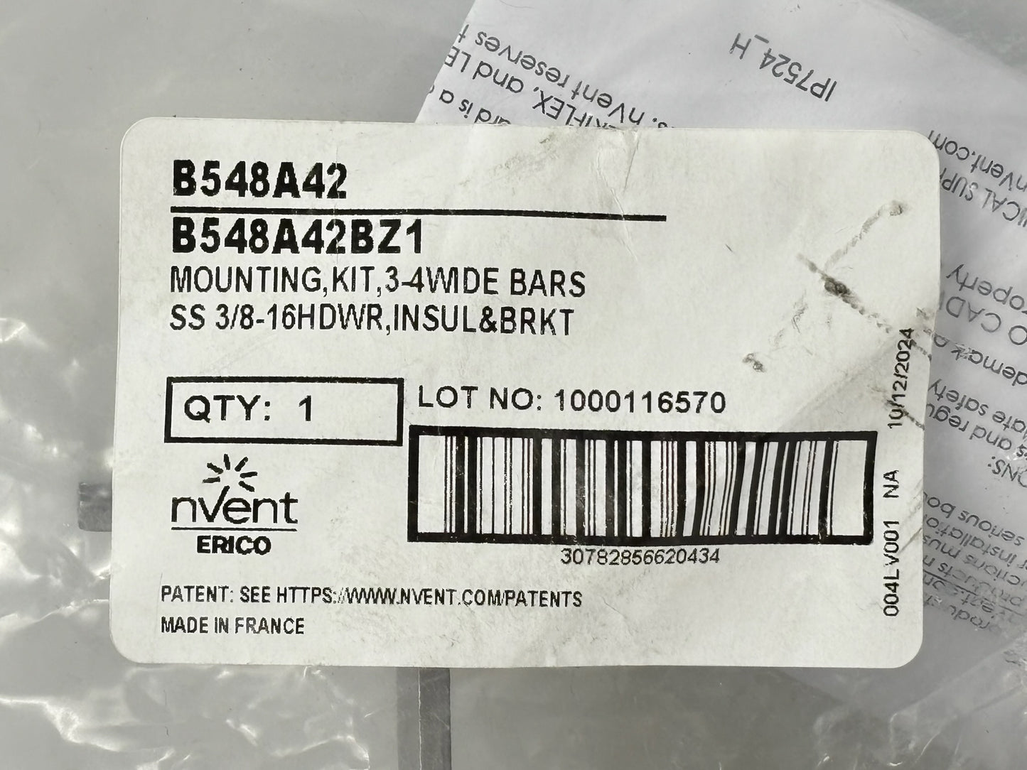 nVent ERICO EGBA14424GG 24″ × 4″ × ¼″ Grounding Busbar Assembly