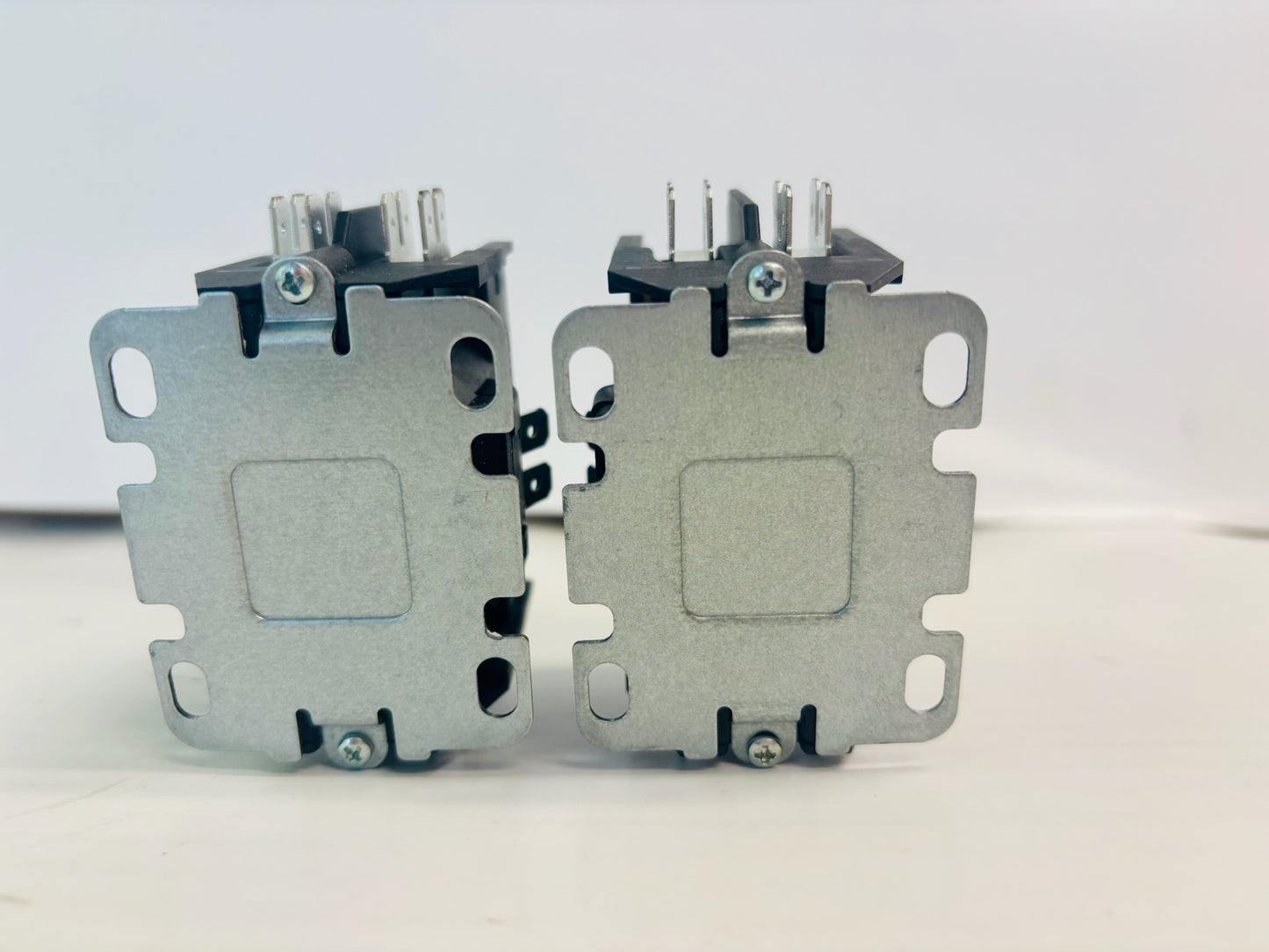 2 PACK Eaton C25BNB230T Non Reversing Definite Purpose Contactor 2 P 30A