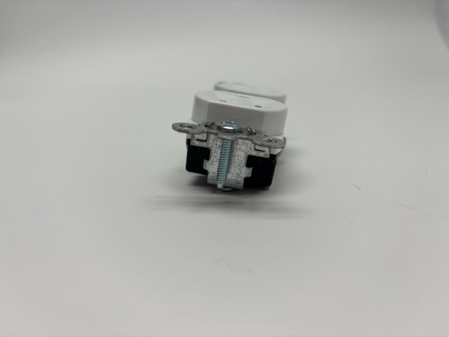 10 pk Legrand TR5362CHW Tamper-Resistant Duplex Outlet, 20A, Commercial Grade, White