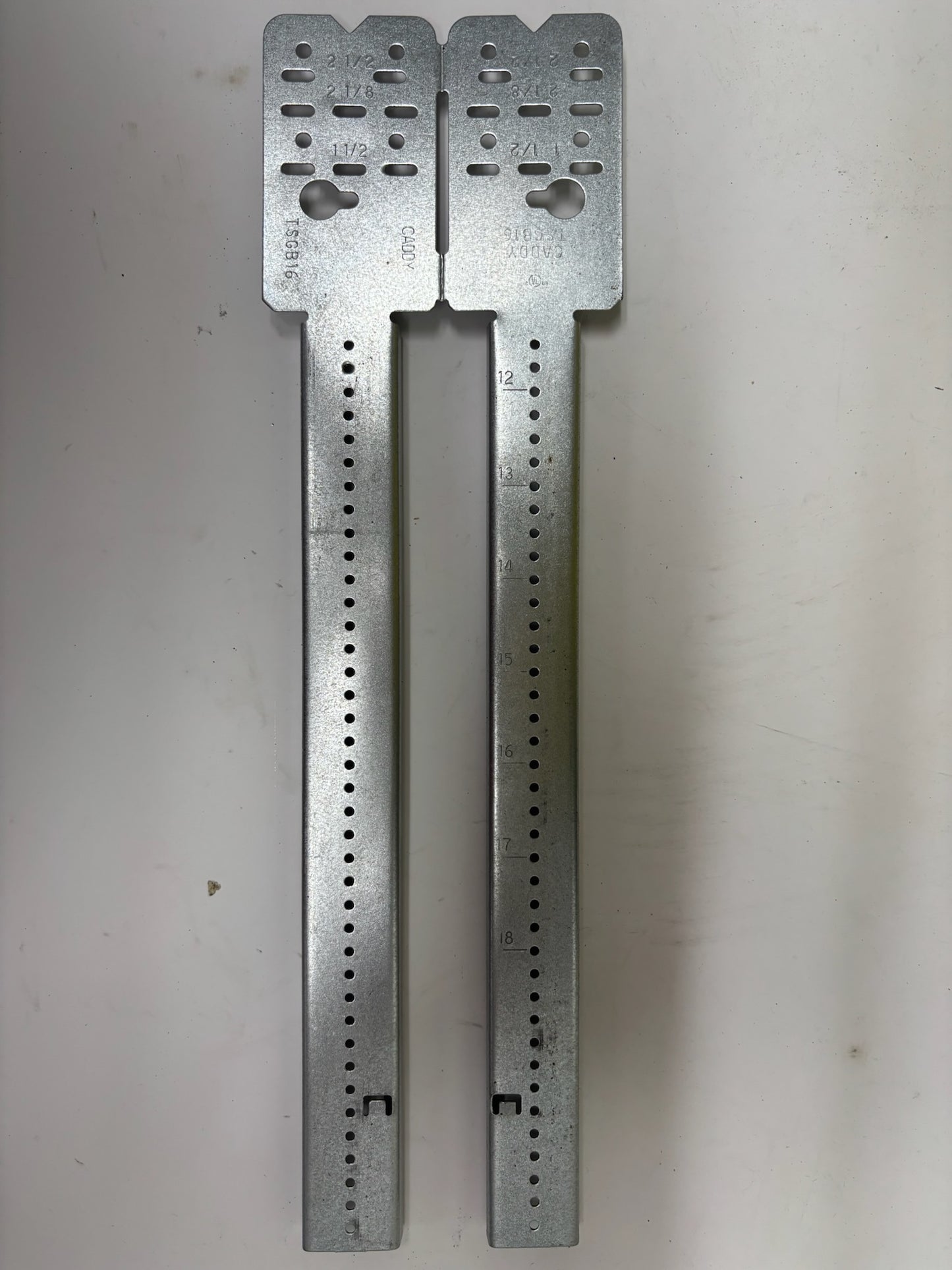 112 PK Nvent Caddy TSGB16 Telescoping Screw Gun Box Bracket
