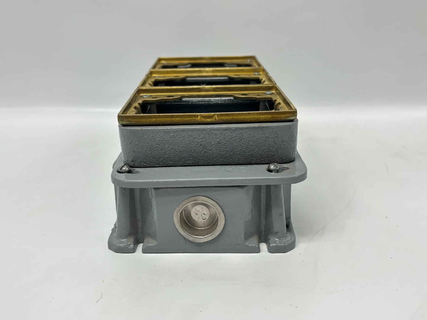Hubbell B4333 3‑Gang Deep Cast Iron Flush Floor Box with Brass Top