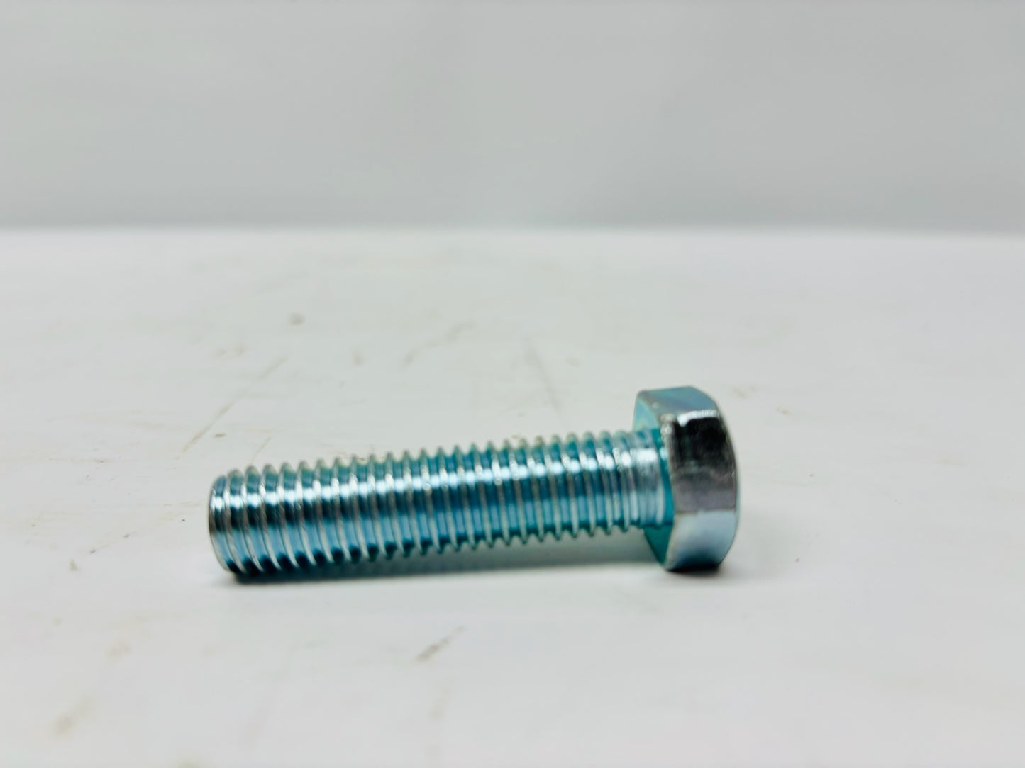 35 Pk Dottie MB122 Fully Threaded Hex Head Tap Bolts