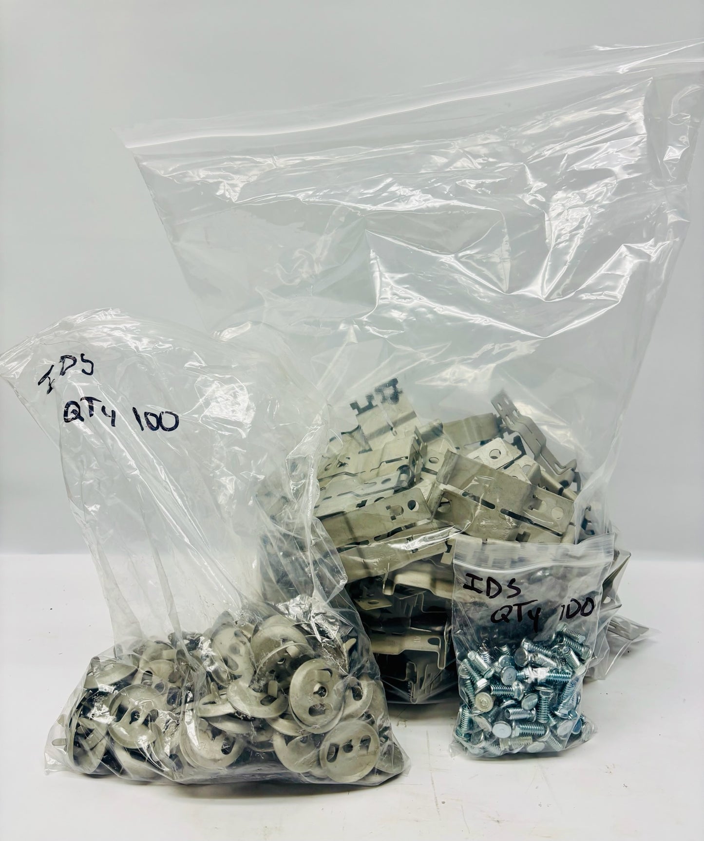 100 Pk NVENT Caddy IDS 5/8" Support Clip, Independent Suspension Hanger (No Box)