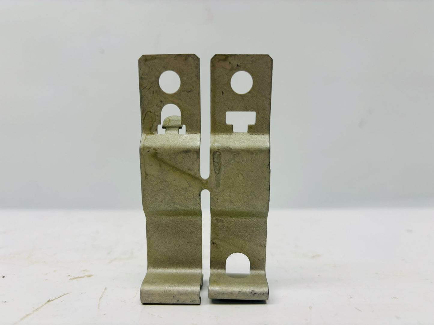 100 Pk NVENT Caddy IDS 5/8" Support Clip (No Screws)