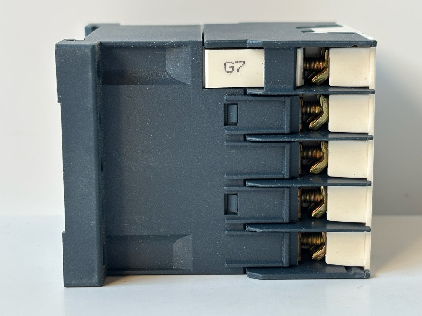 3 PK Telemecanique CA2KN40G7 TeSys K Control Relay 120 V 50/60Hz