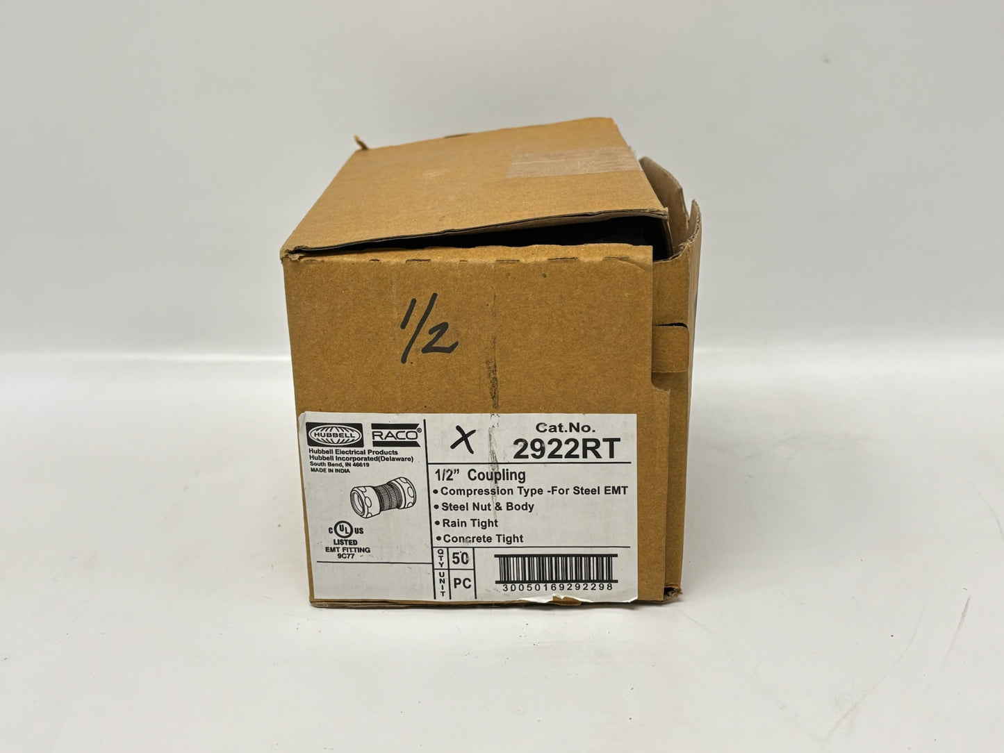 50 PK RACO 2922RT ½″ EMT Compression Raintight Coupling, Steel