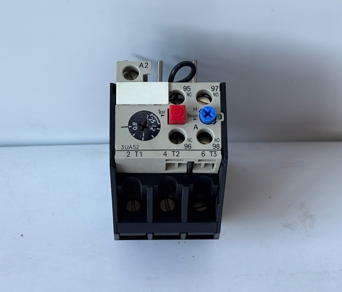 Siemens 3VA5200-0K Overload Relay Motor Protection Setting Range