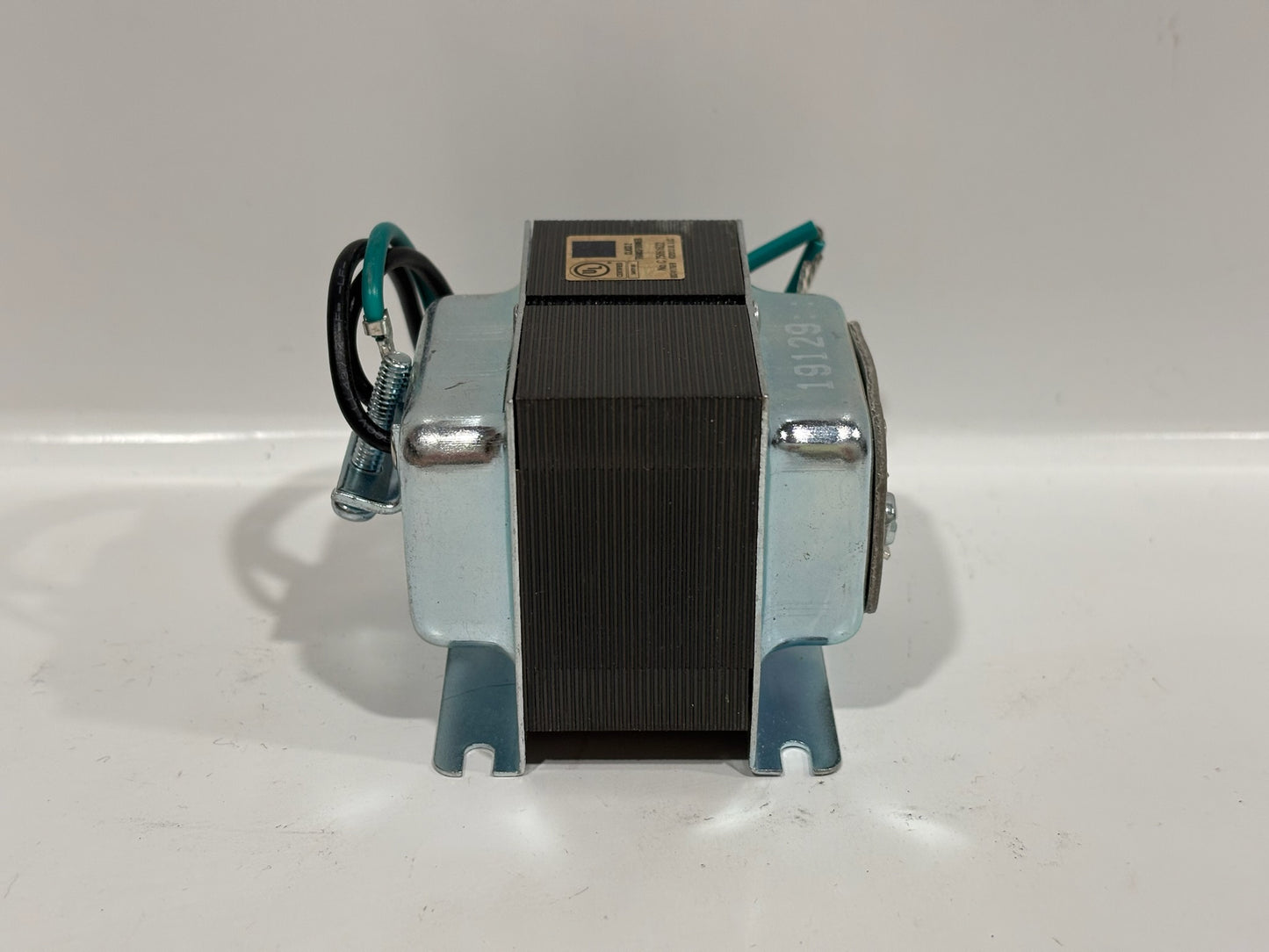 Edwards 4031F Class 2 Transformer 40VA 24v, Foot-Mount, 50/60Hz