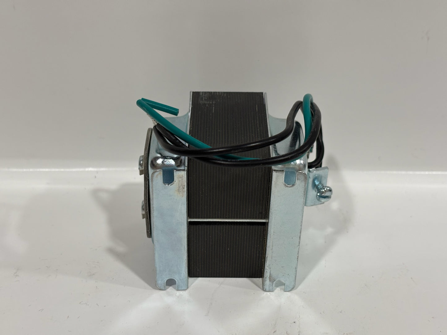 Edwards 4031F Class 2 Transformer 40VA 24v, Foot-Mount, 50/60Hz