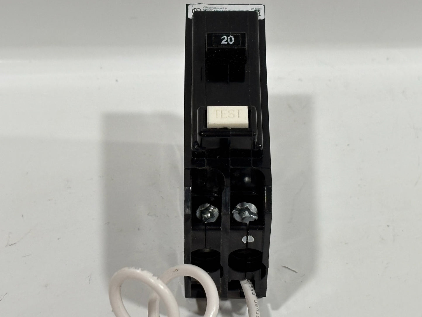 Used 2 PK Eaton QBGFT1020 Circuit Breaker With Ground Fault Protection
