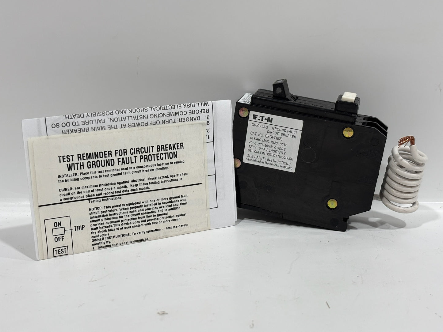 New 2 PK Eaton QBGFT1020 Circuit Breaker With Ground Fault Protection