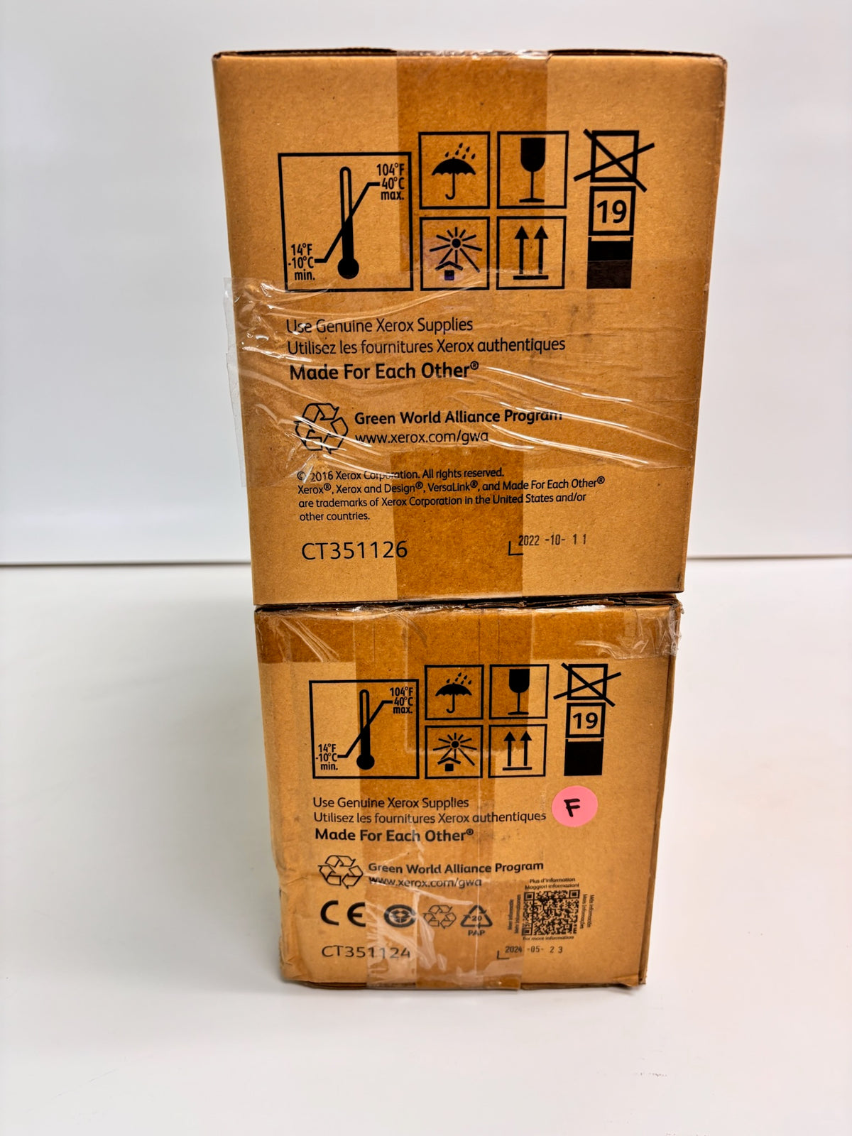 2 OEM Xerox VersaLink C500, C505 Magenta & Black Drum Units 108R01482, 108R01484