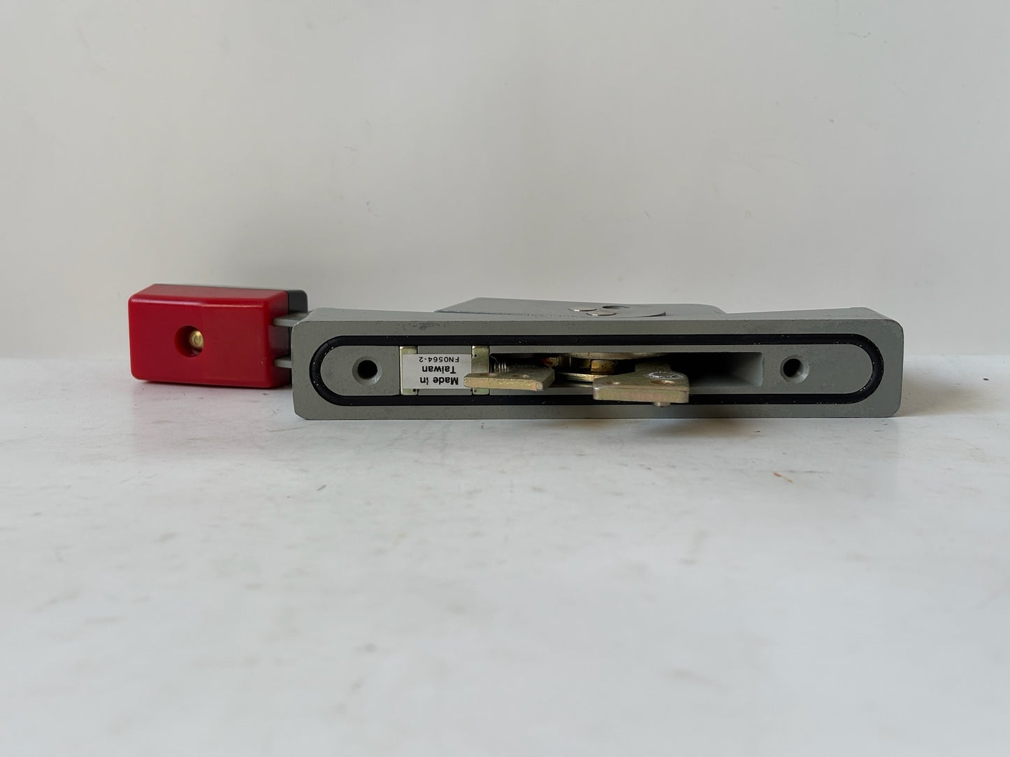 GE STDA1 Distribution Equipment Disconnect Motor Switches
