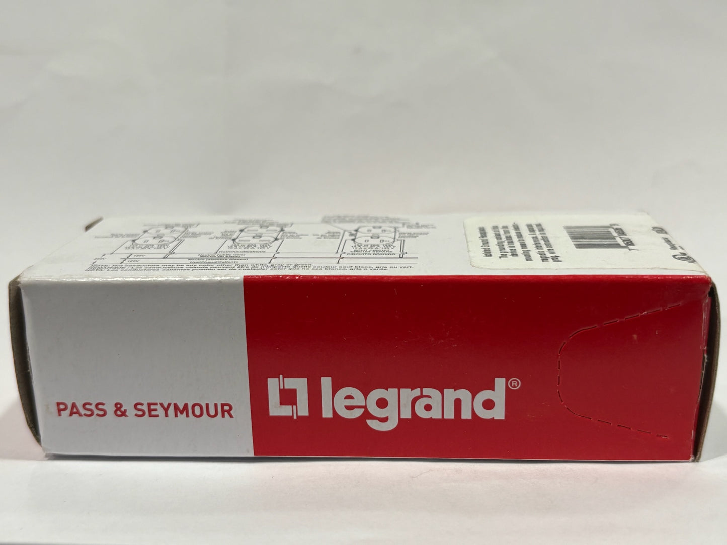 New Open 18 PC Legrand IG5362-RED Isolated Ground Duplex Receptacle, 20A, 125V