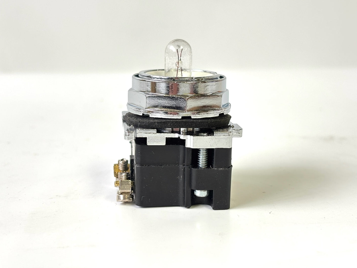 5PK Eaton 10250T181N 30.5 mm Heavy‑Duty Watertight/Oiltight Indicating Light 120 V
