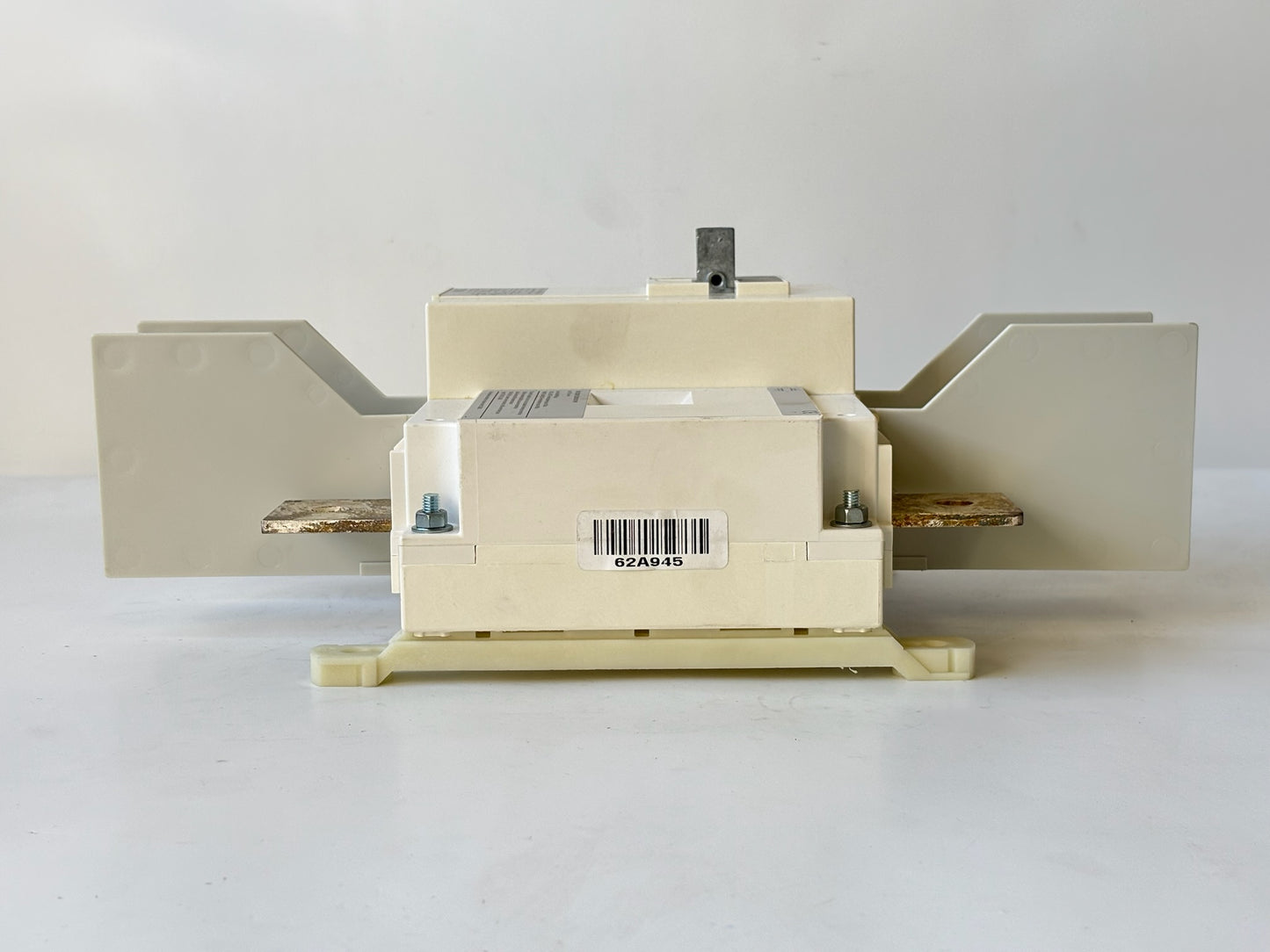 Eaton R9E3400U 400 A 3-Pole Non-Fusible Rotary Disconnect Switch 600 V - Minor Rust