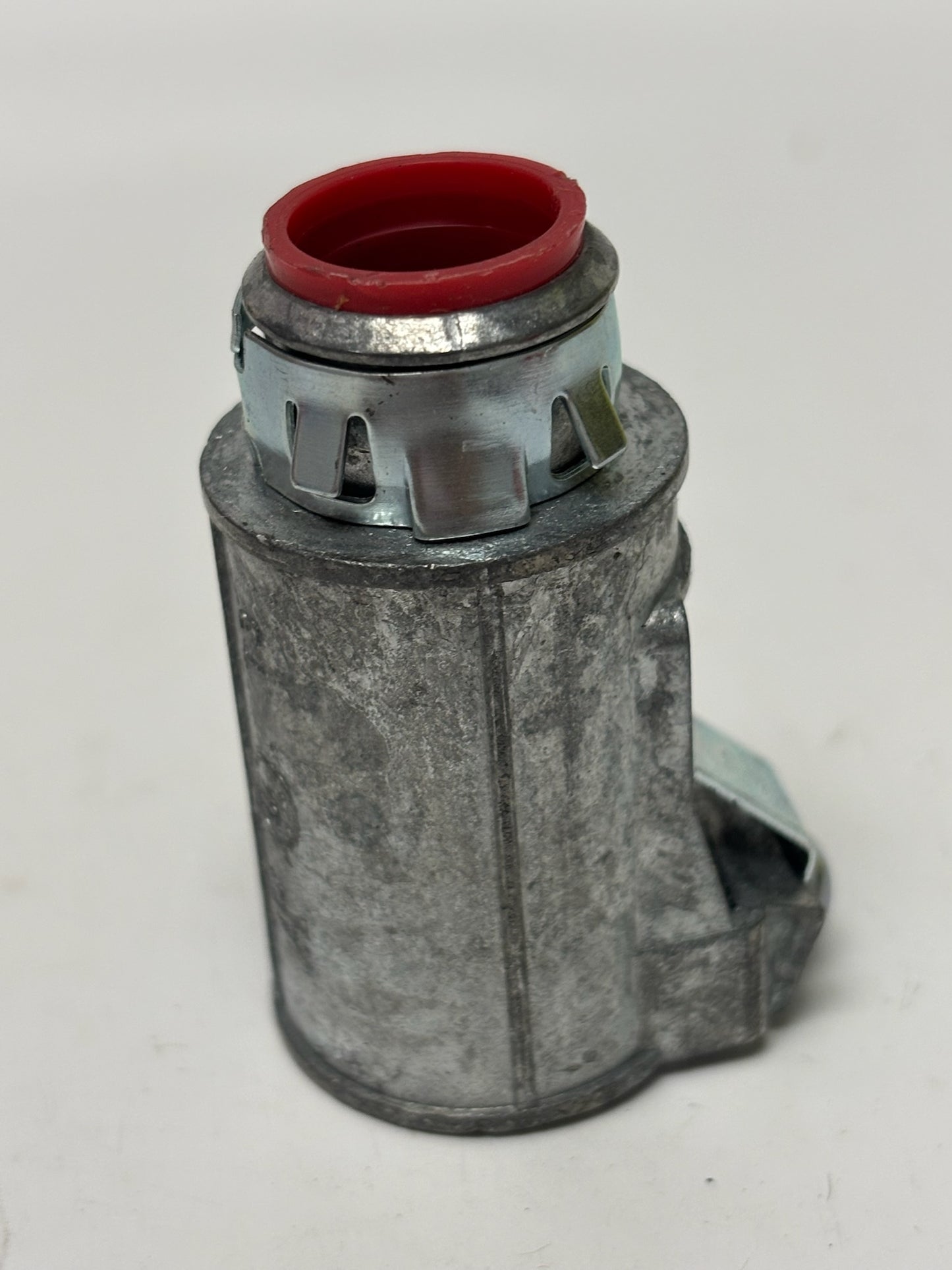 New 25 PC Arlington  5010AST SNAPIT Connector AC,MCI,HCF - 580/780 Zinc Die Cast