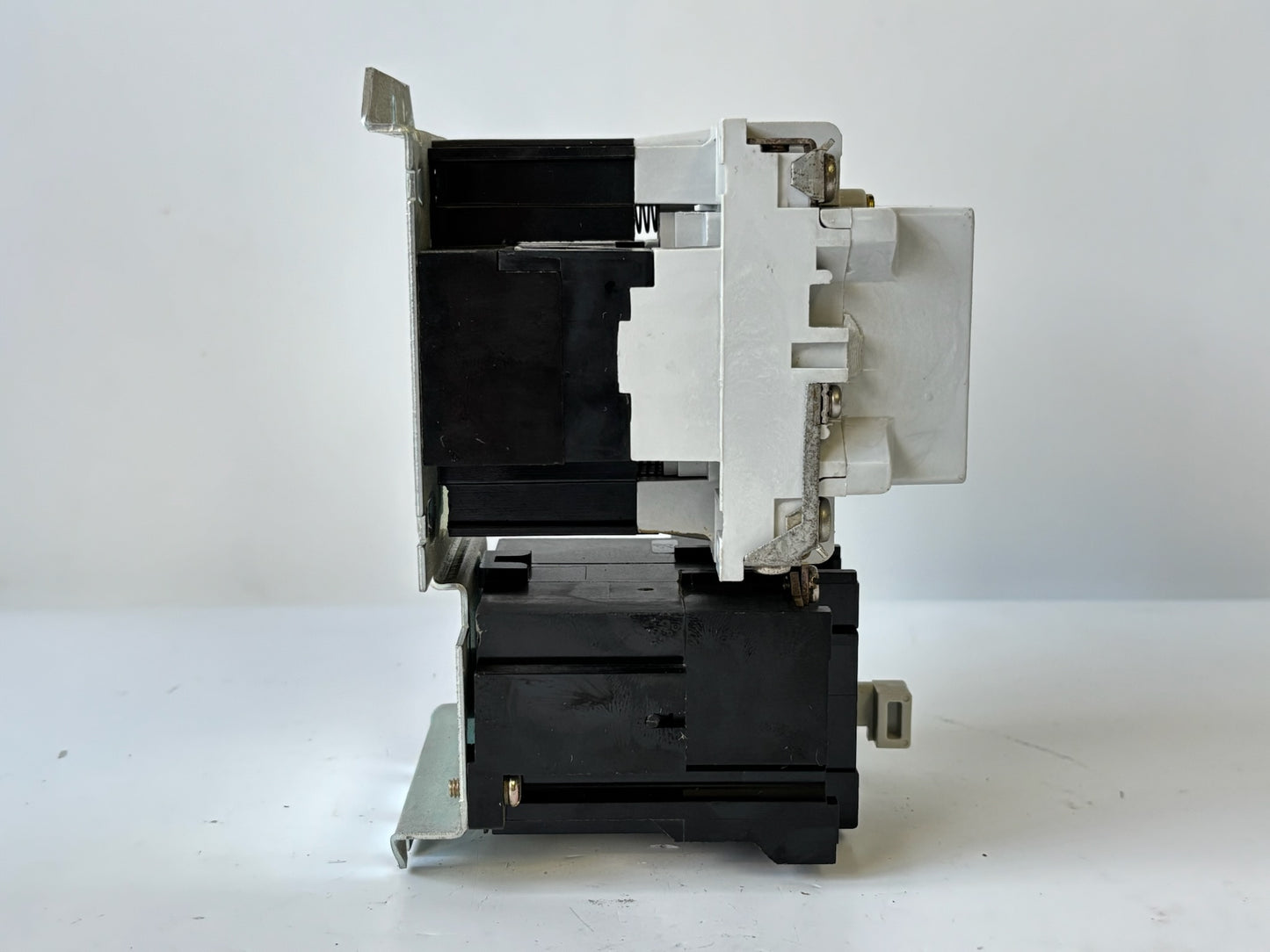 Westinghouse A200M1CAC Size 1 Magnetic Starter 27 A 600 V 120 V Coil