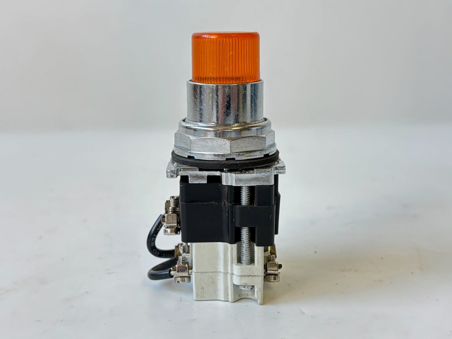 3PK Cutler‑Hammer 10250T/91000T/E34 Heavy‑Duty Orange 30.5 mm Pushbutton Operator