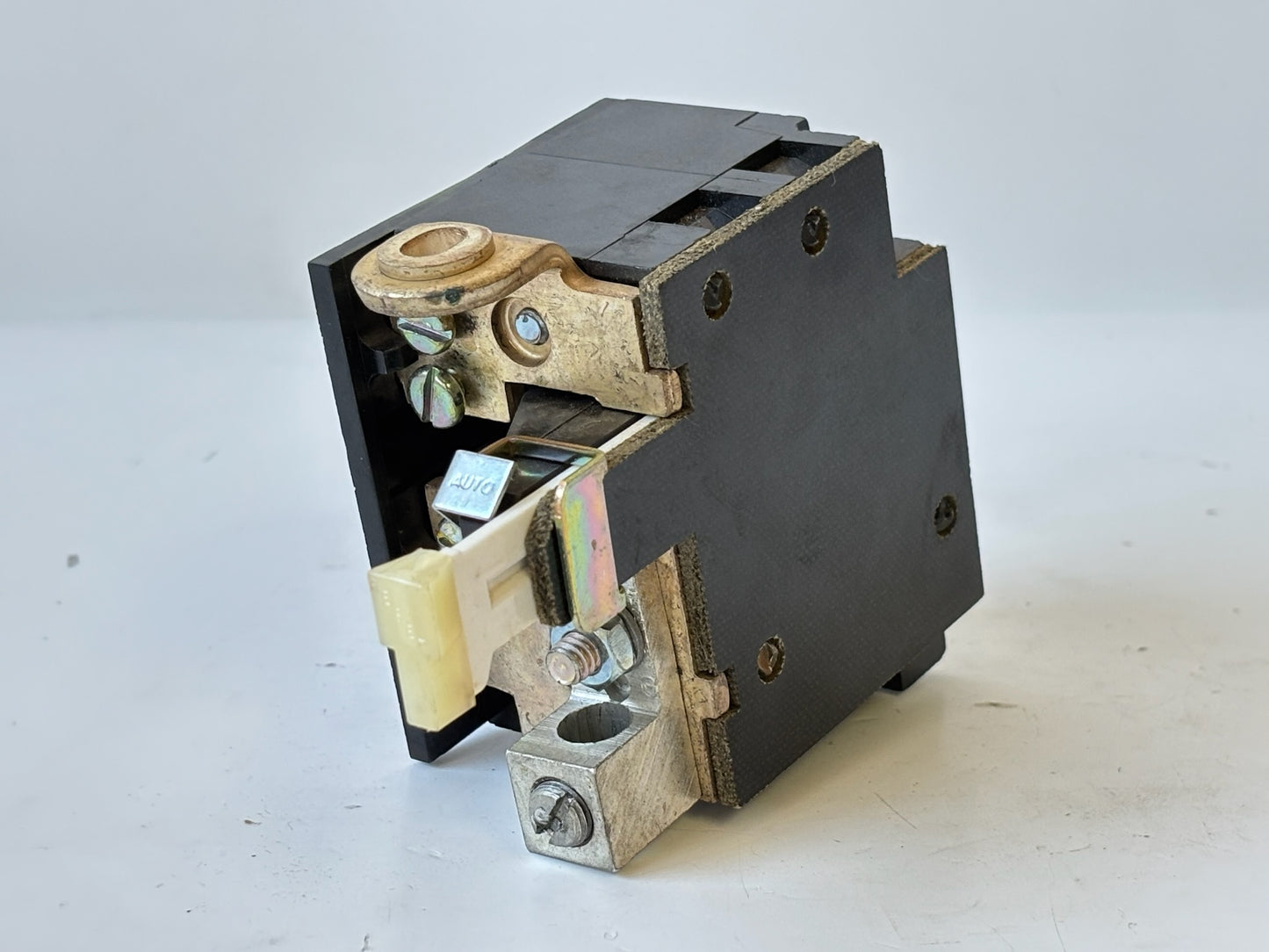 2PK Telemecanique E20F0L1 Solid-State Overload Relay, 600 V, 85–115 A