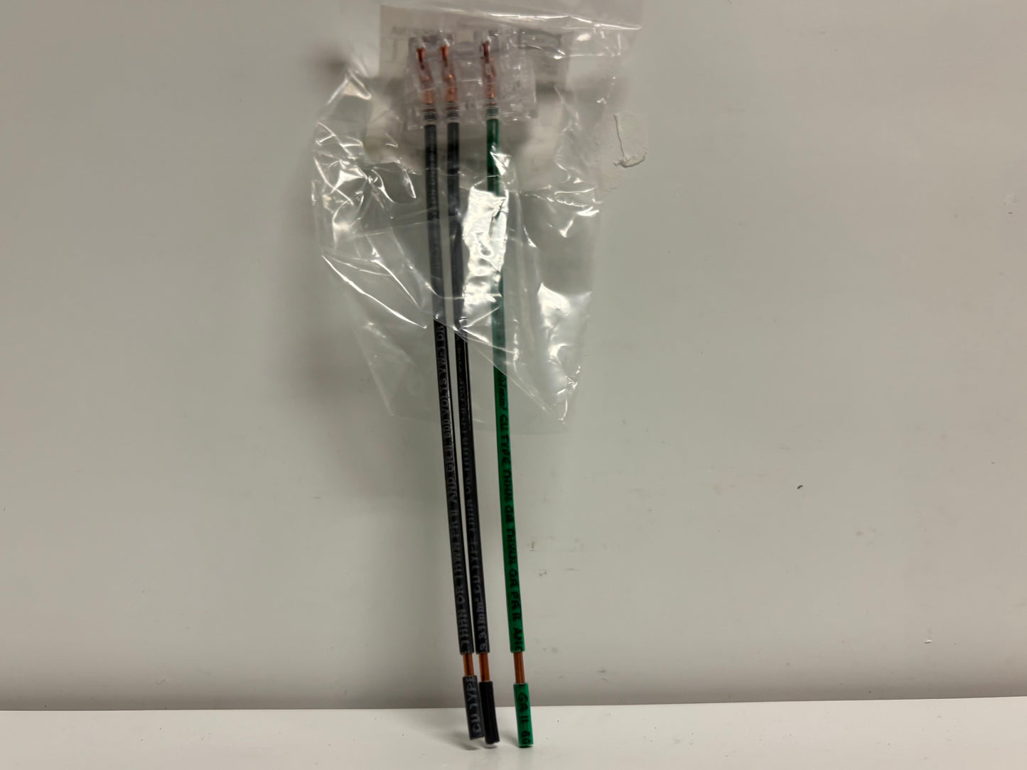 40 PK Hubbell SNAPSP1NA – 15/20A Single-Pole SNAPConnect Switch Connector
