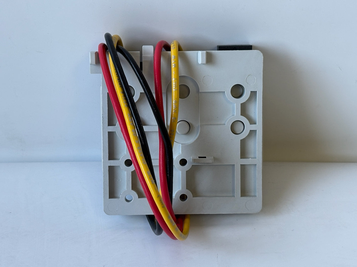 Cutler-Hammer C400GK3 Series A2 Selector Switch Kit HAND/OFF/AUTO NEMA 1