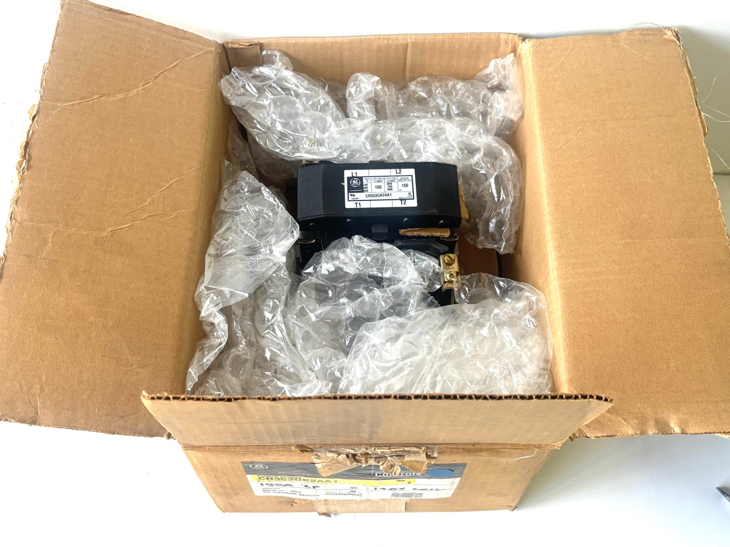 General Electric CR353GKAA1 Definite-Purpose Contactor 3-Pole 120 V Coil
