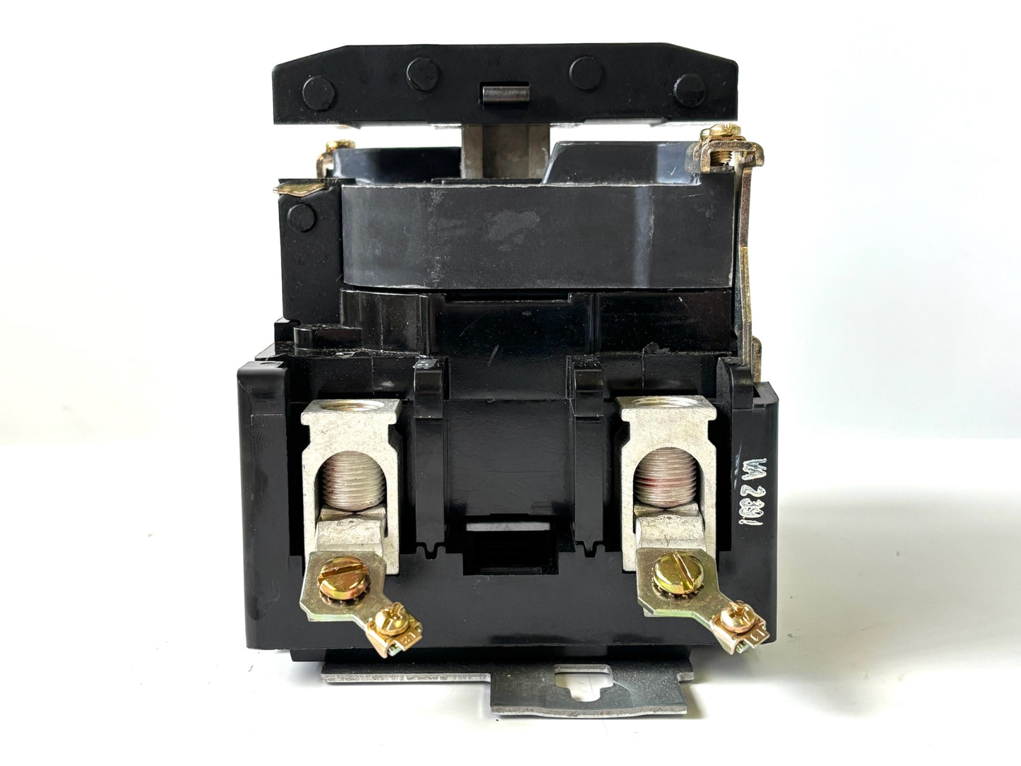 General Electric CR353GKAA1 Definite-Purpose Contactor 3-Pole 120 V Coil