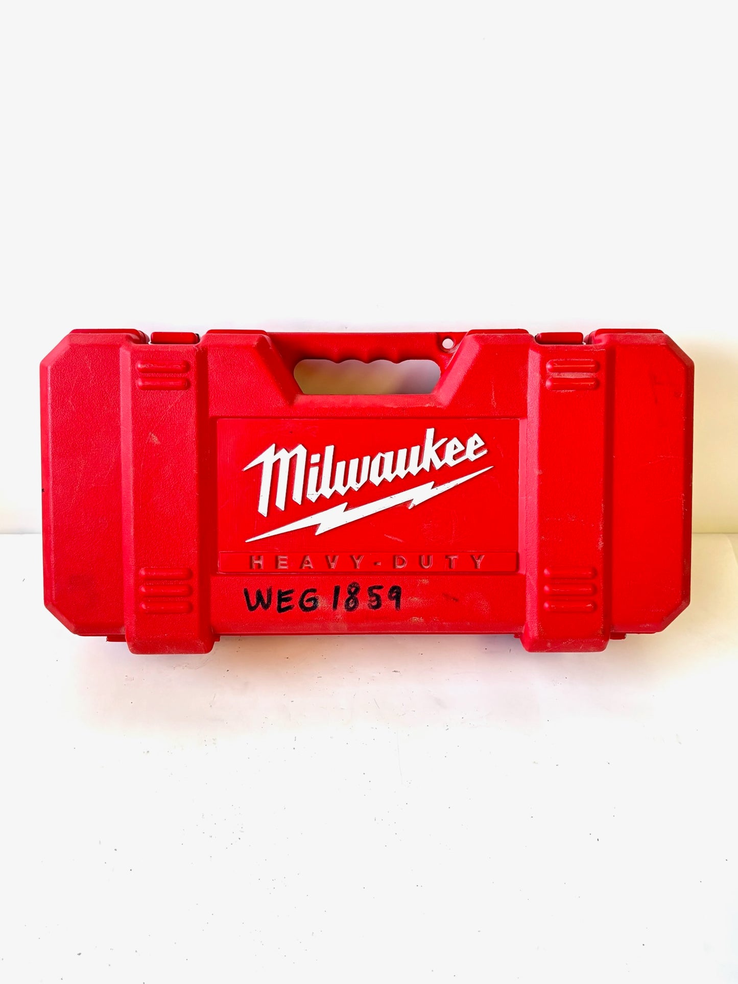 Milwaukee 6519‑31 SAWZALL® 12 Amp Corded Reciprocating Saw Kit with Case