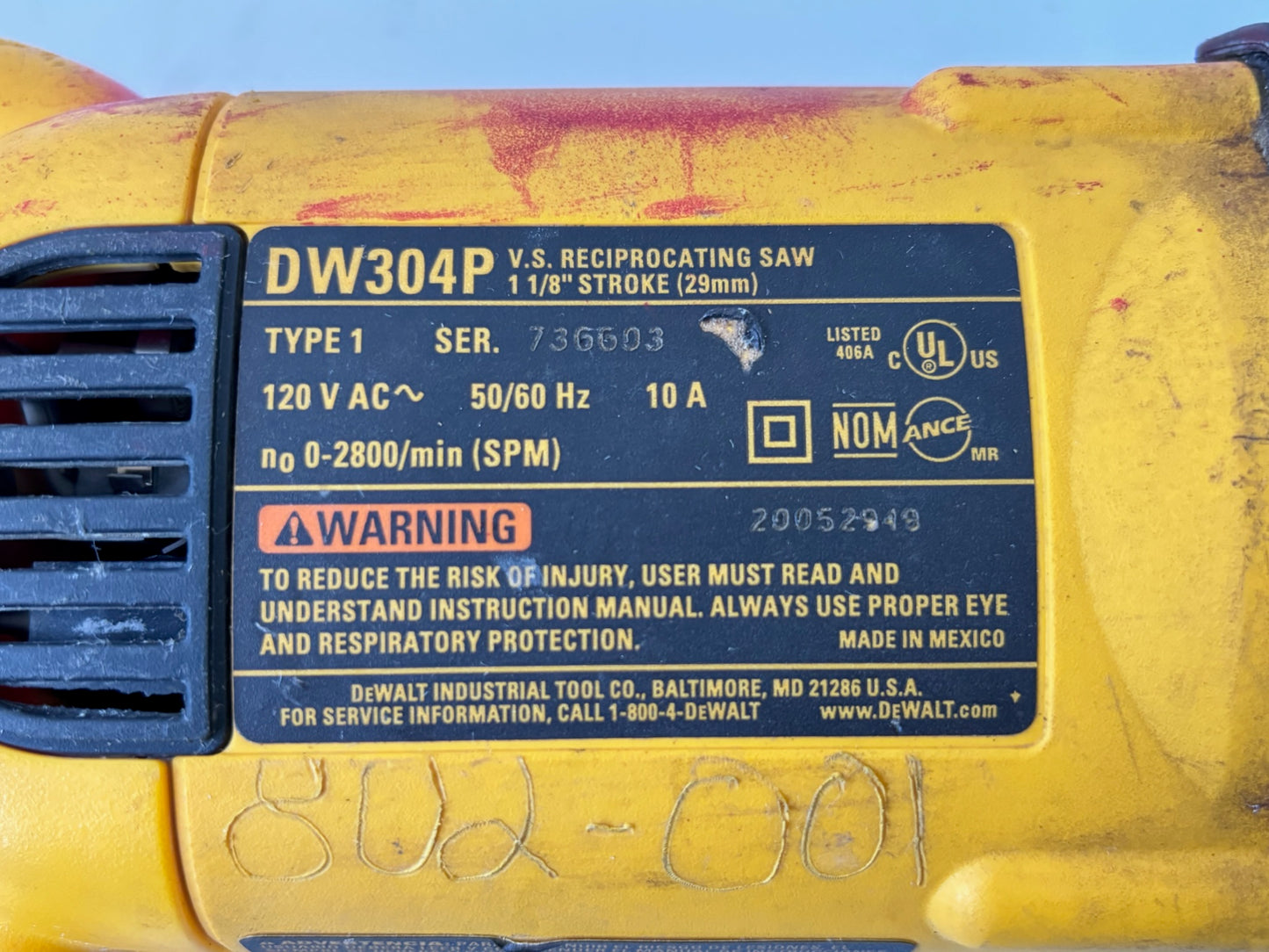 DEWALT DWE304 10‑Amp Variable‑Speed Reciprocating Saw with 4‑Position Blade Clamp