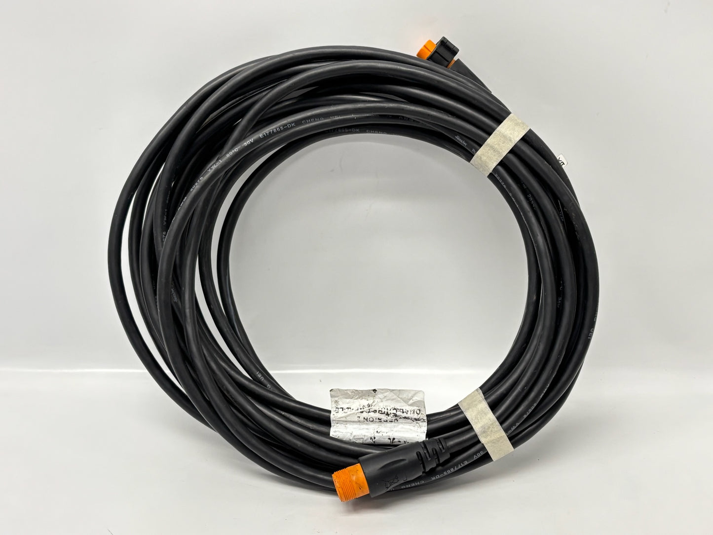 Garmin ECHOMAP UHD 74sv Kit with GT54UHD-TM & 30' Extension Cable