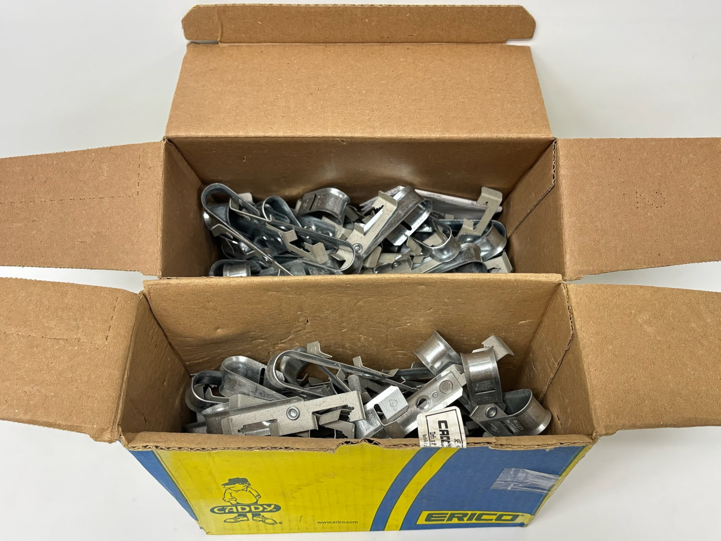 80PK nVent CADDY CAT124Z34 J-Hook with Rod/Wire Clip for 1/8"–3/8" Flange