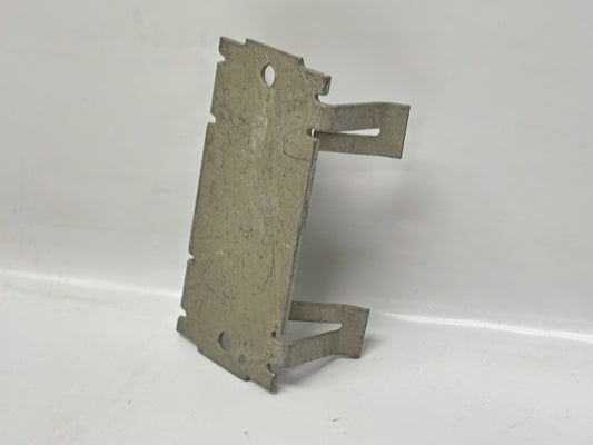 100PK nVent CADDY 304B2 Snap-On Nail Plate for Wood & Metal Studs