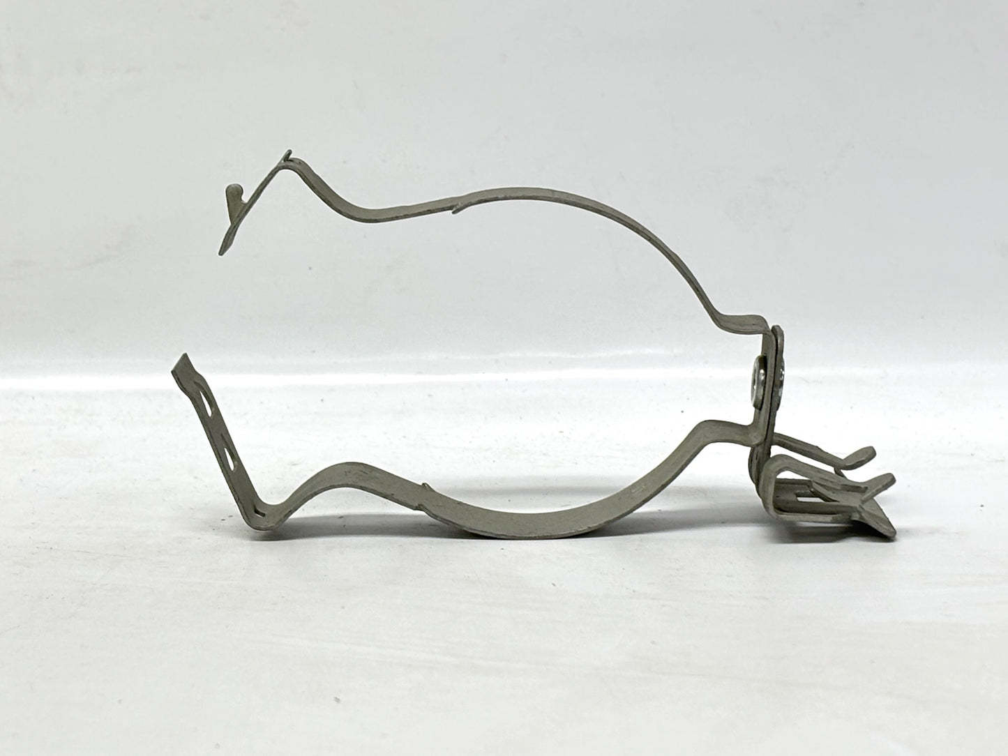 100PK nVent CADDY 32M24SM Side‑Mount Snap‑Close Flange Clip, 2″ Conduit