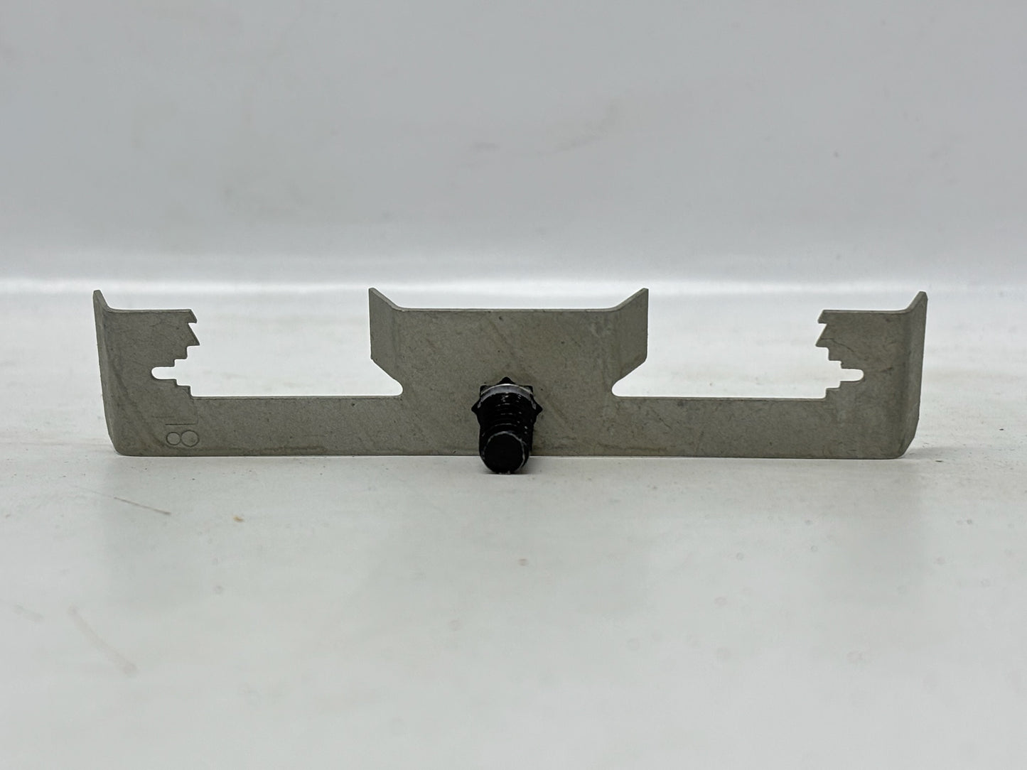 100PK nVent CADDY 4Z4S Multi‑Function Clip, ¼″ Rod / #12‑#8 Wire, ¼″ Screw