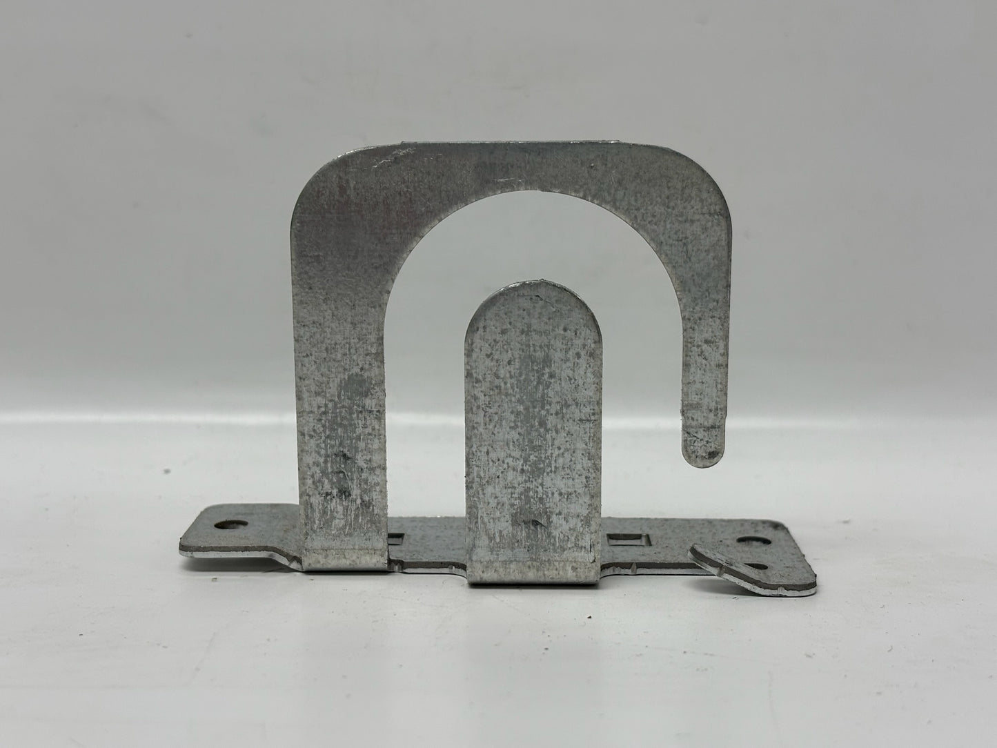 100 PK CADDY MCS100 MC/AC Cable Support Bracket, 8-Cable Capacity