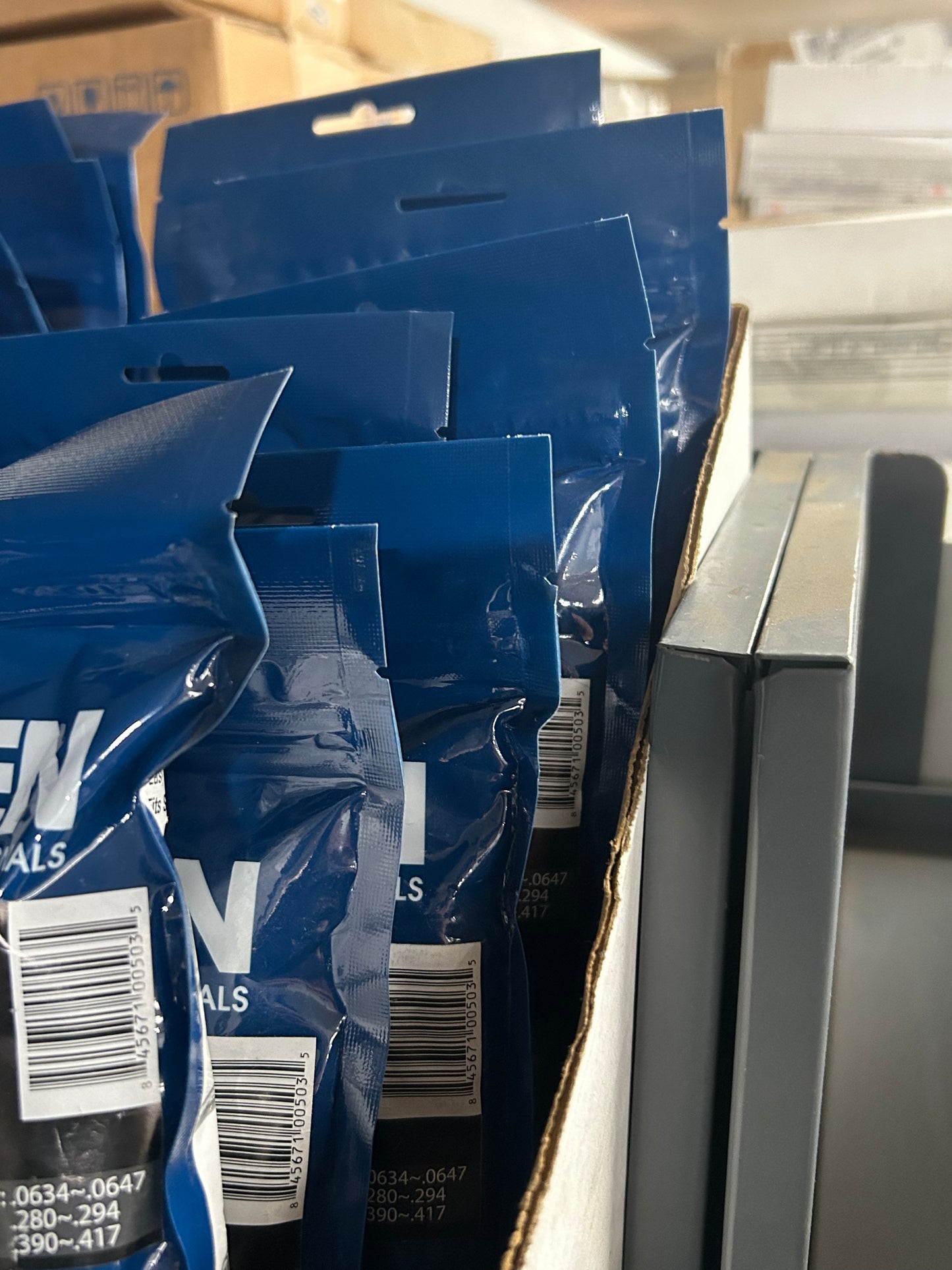 BELDEN FS11V F-Conn Compression Connector For RG11 - Bag of 25