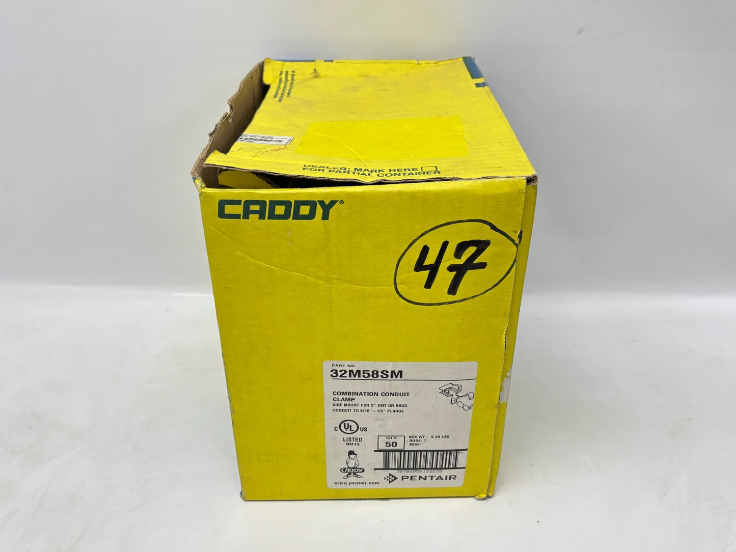 45PK nVent CADDY 32M58 Snap‑Close Beam/Flange Clip, 2″ EMT, 5/16″–½″ Flange