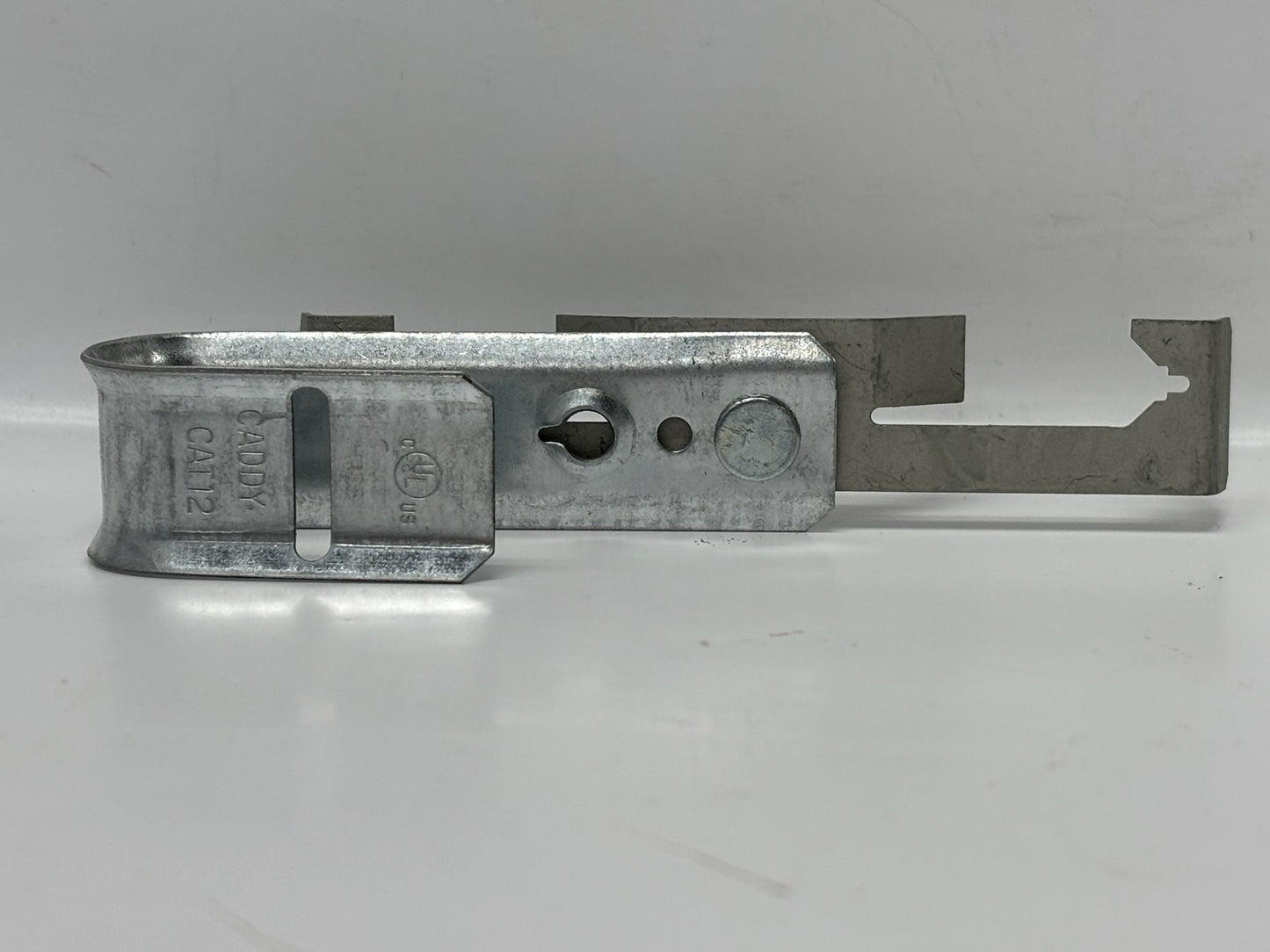 70 Pk Nvent Caddy CAY124Z34 Steel Cable Support or Conduit Mounting Component