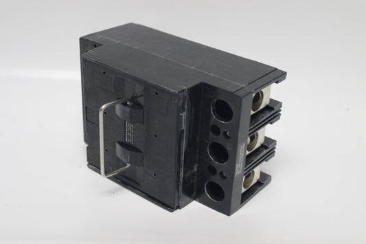 Boltswitch (PT324) Pullout Switch 3 Poles 200 Amps 240V AC/125V DC Class T Fuses