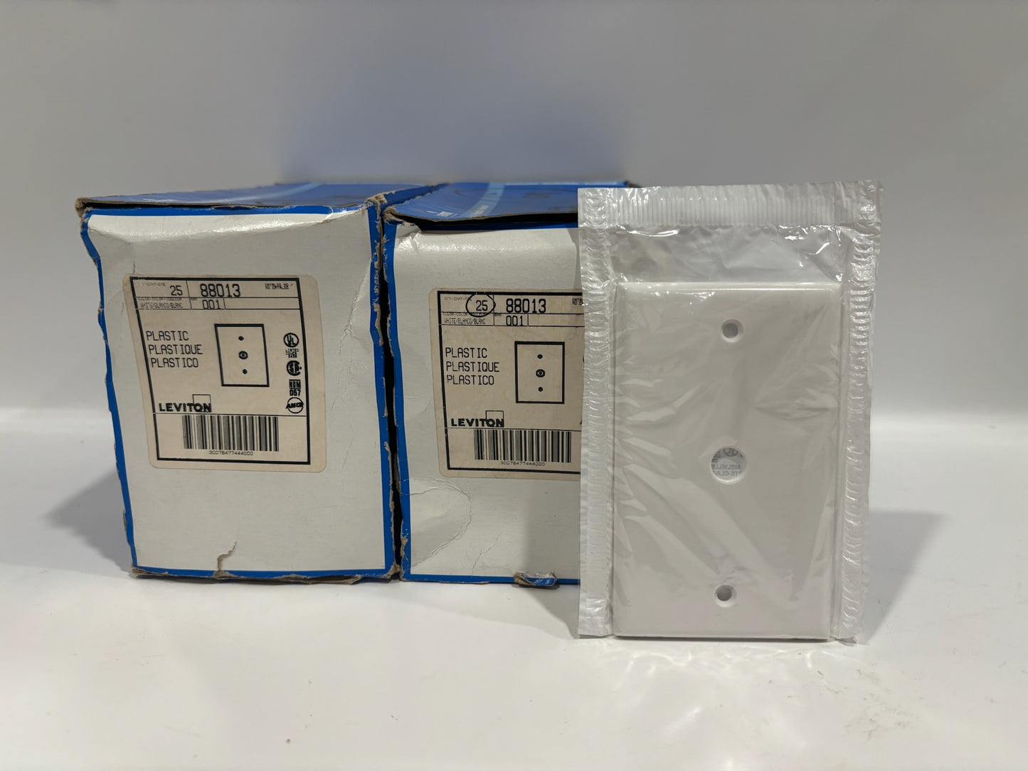 New 50 PC Leviton 88013 1 Gang White Telephone Plate 2.75 x 4.5