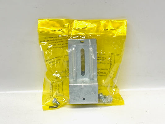 50PK Cooper Lighting T3A-END-E.Q. Bracket Parts Bag – End Clips & Screws
