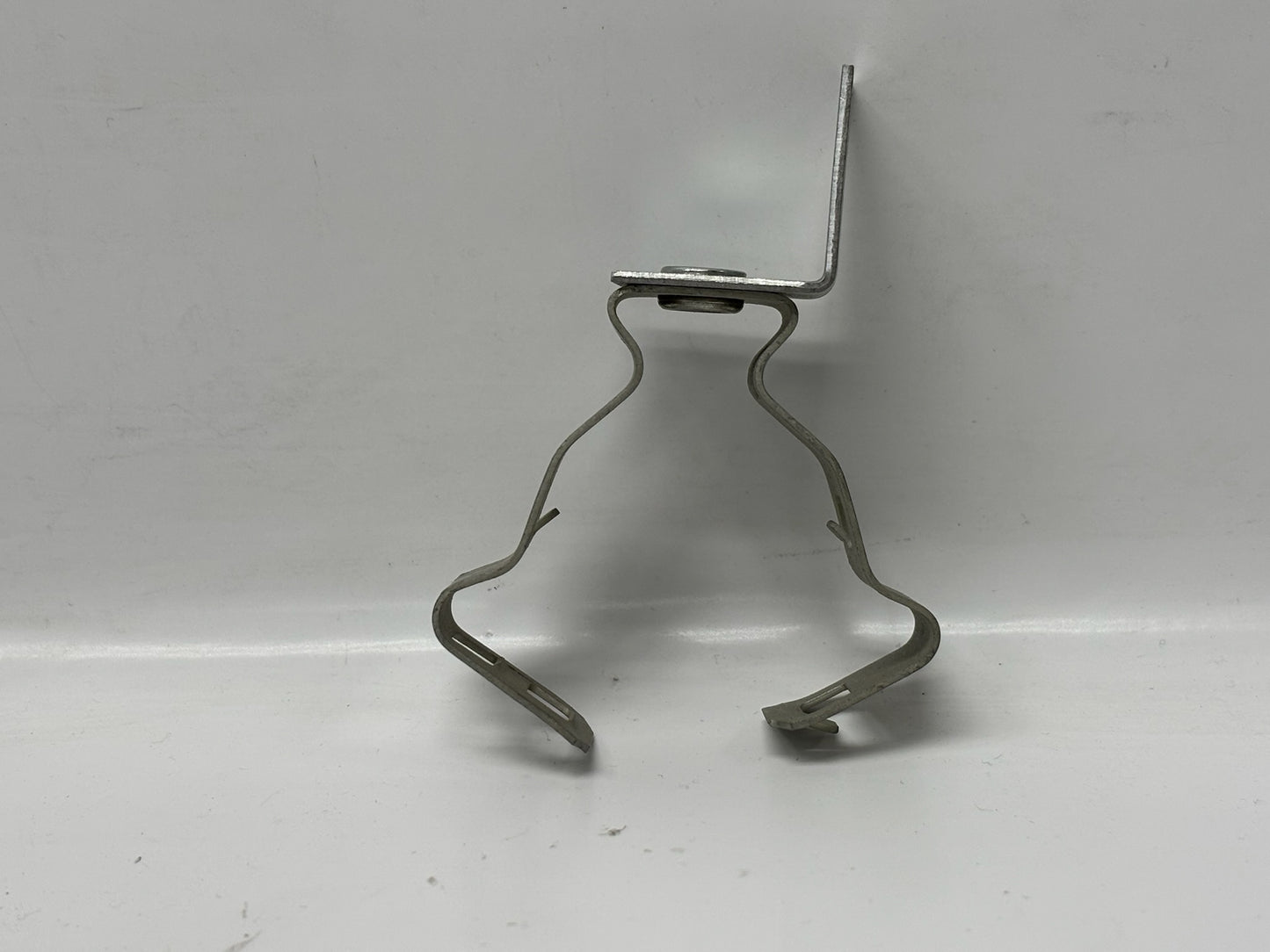 70 Pk nVent Caddy FB812M FB-M Series Through Stud Cable and Conduit Clamp