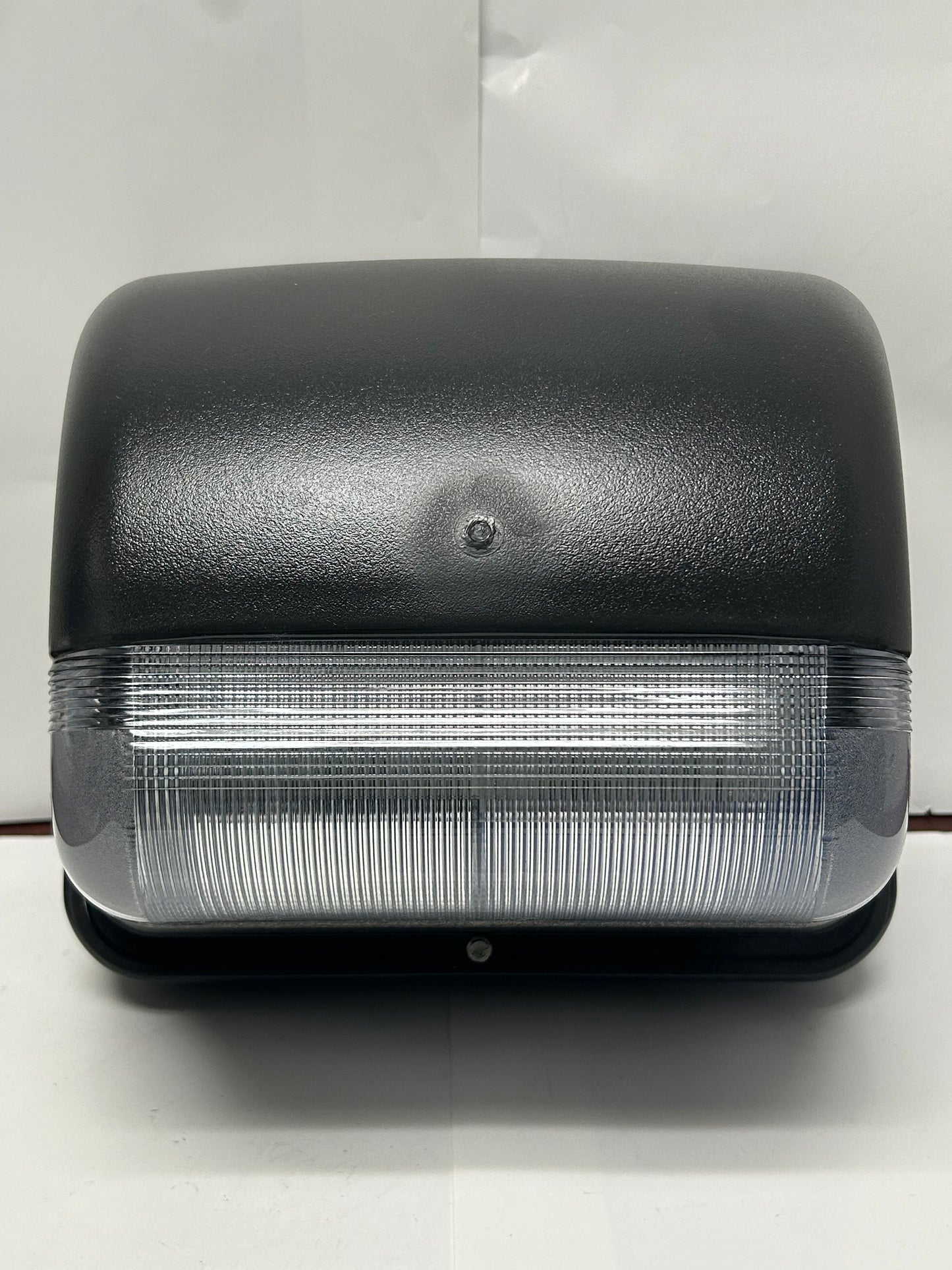 MVOLT LPI Contour Series TWA Mini Wall Pack 42W TRT