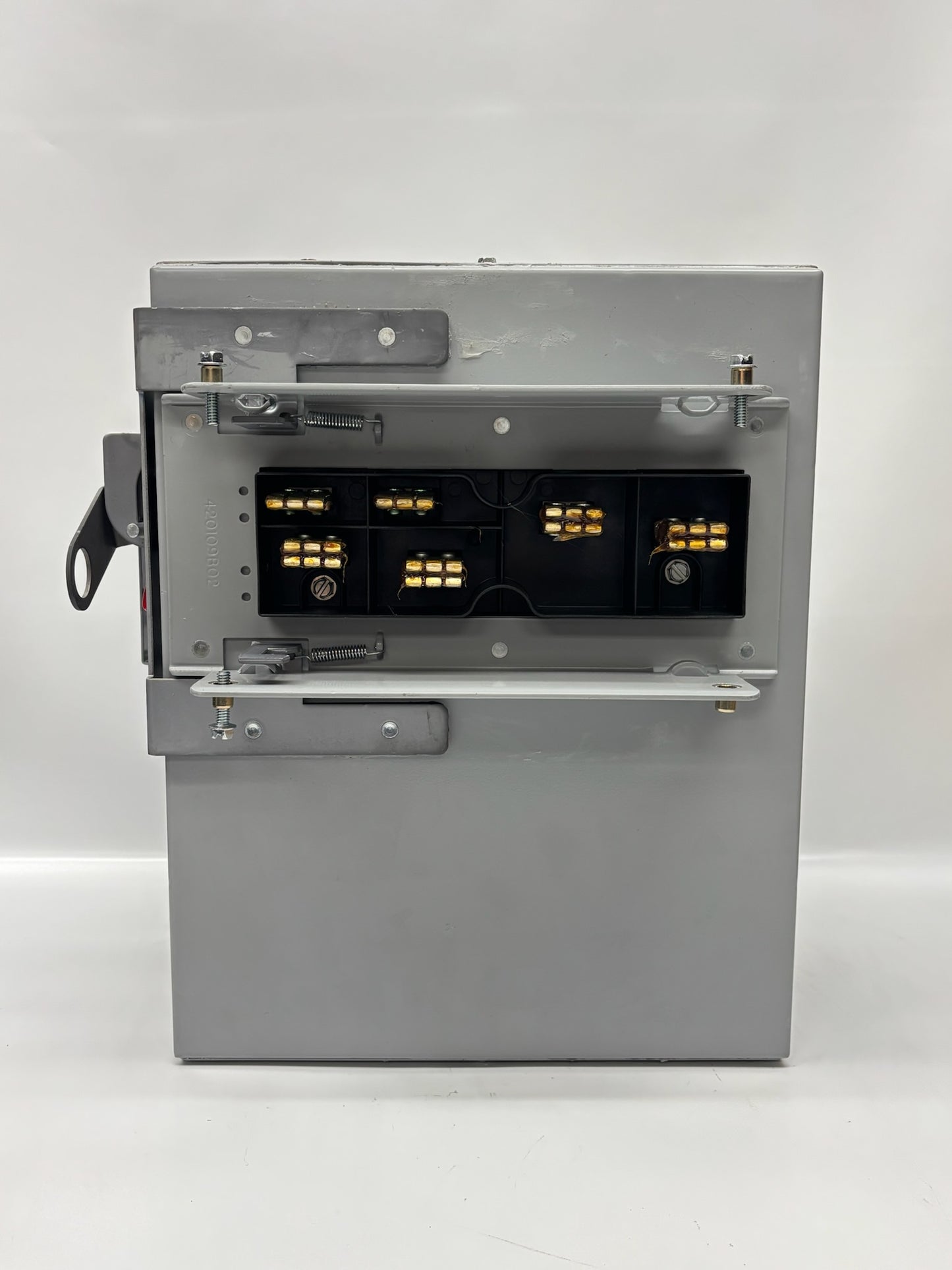 Siemens Sentron SLVBH4634G Bus Plug 100 Amp 600V 4‑Wire IP55