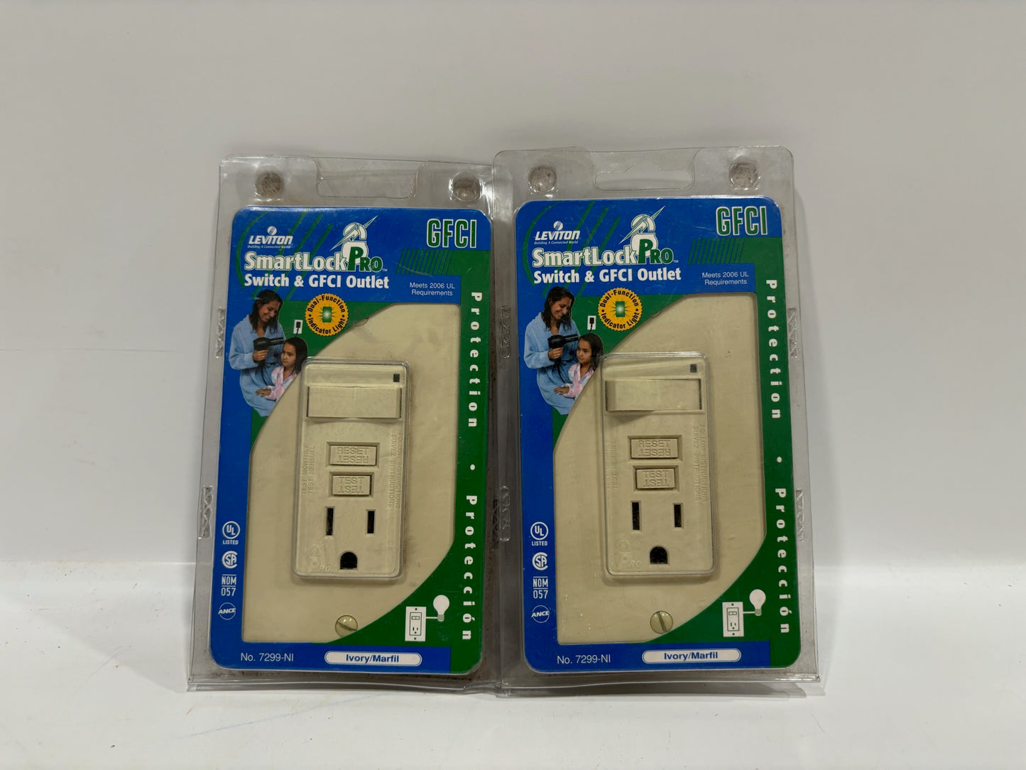 New 2PK Leviton 7299-NI SmartLock Switch & GFCI Outlet 15A-125V