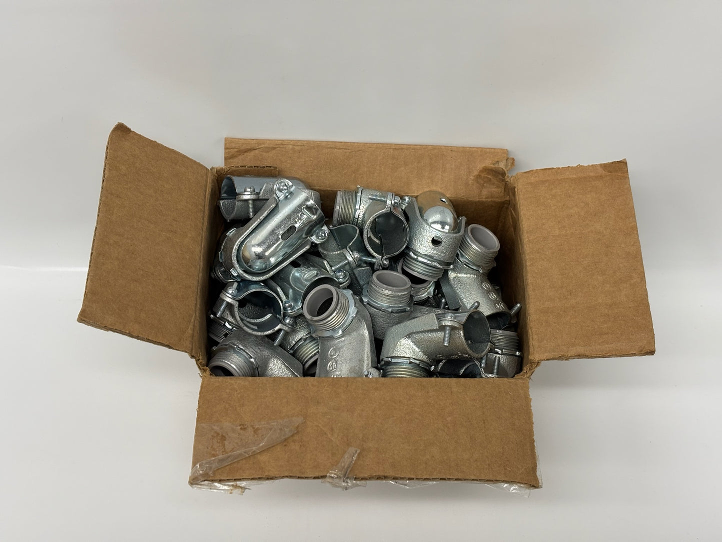 Hubbell RACO 3203 3/4" 90° Insulated Squeeze Conduit Connector
